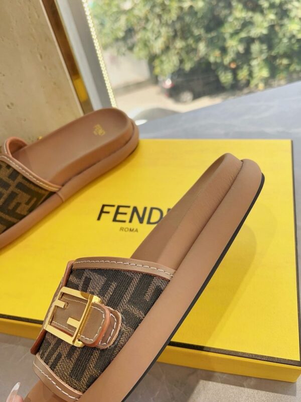 New Arrival Shoes F3091