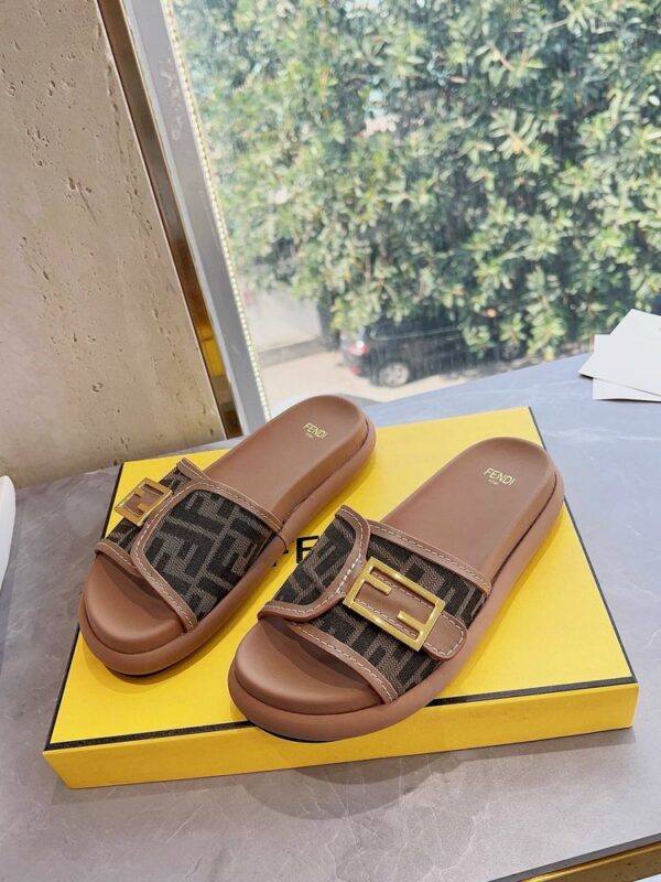New Arrival Shoes F3091
