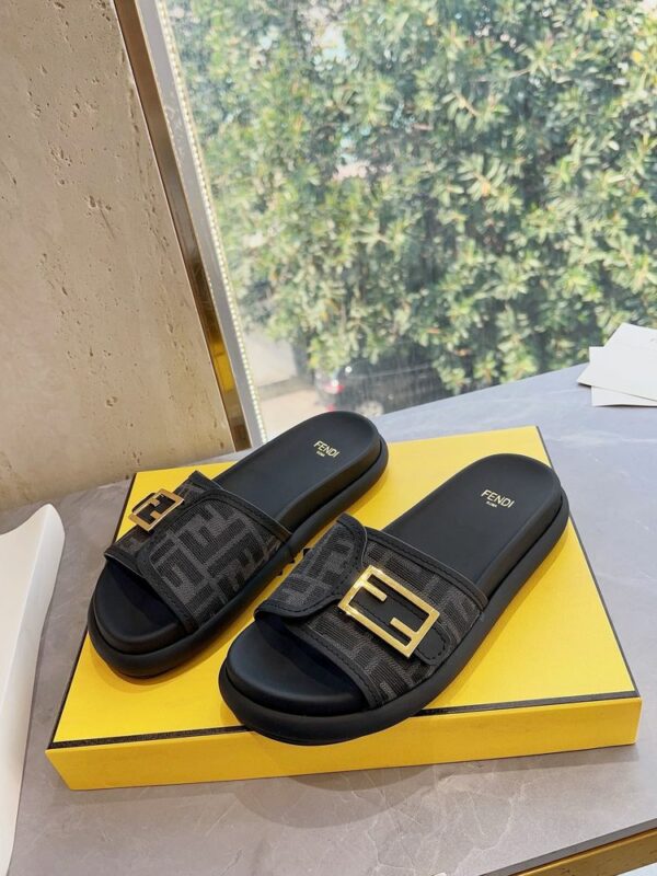 New Arrival Shoes F3091