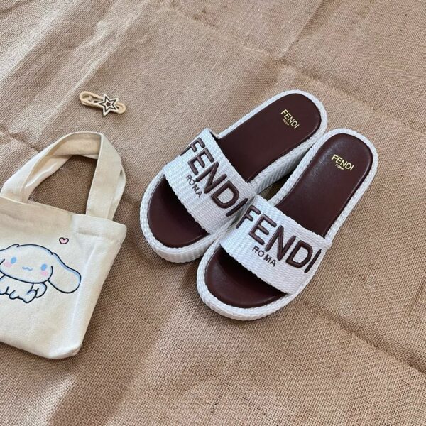 New Arrival Shoes F3089