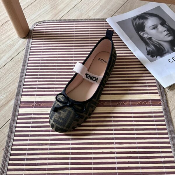 New Arrival Shoes F3085
