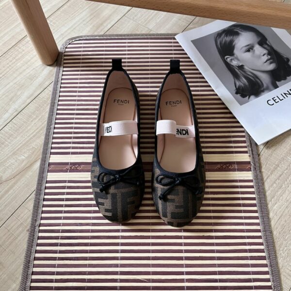 New Arrival Shoes F3085