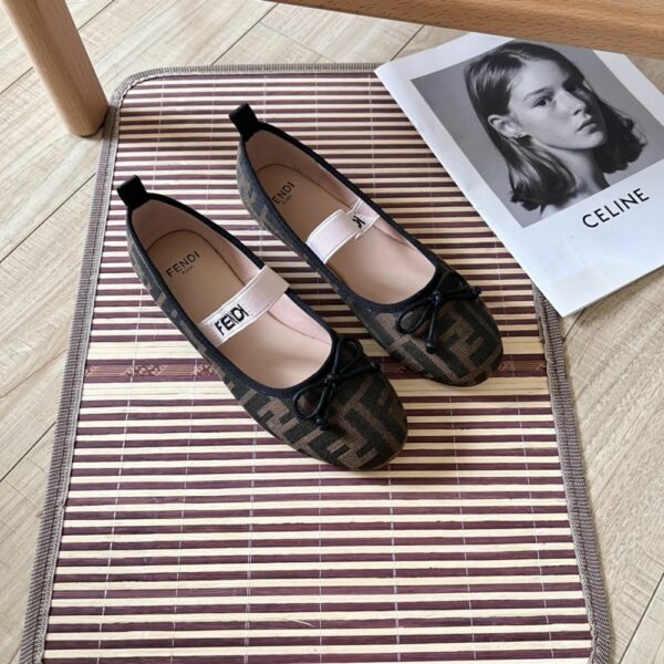 New Arrival Shoes F3085