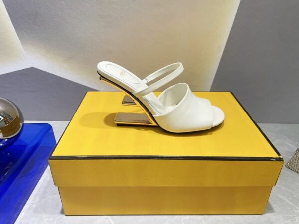 New Arrival Shoes F3082