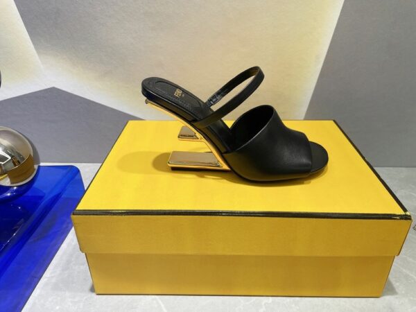 New Arrival Shoes F3082