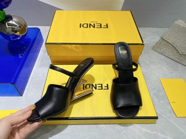 New Arrival Shoes F3082