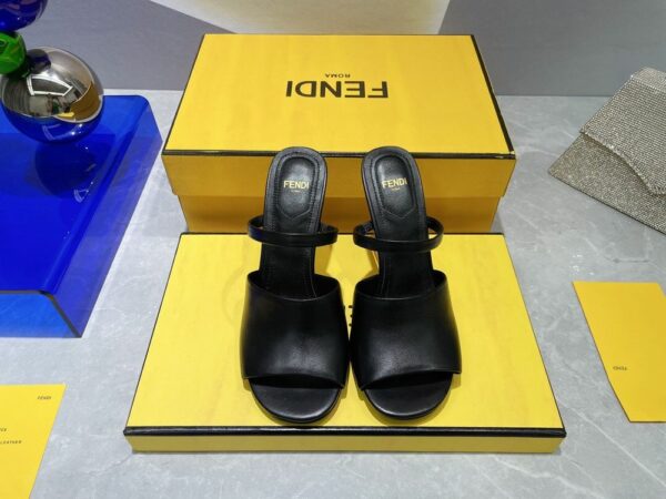 New Arrival Shoes F3082