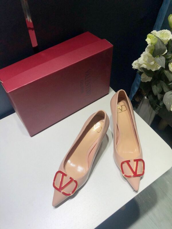 New Arrival Shoes V3002