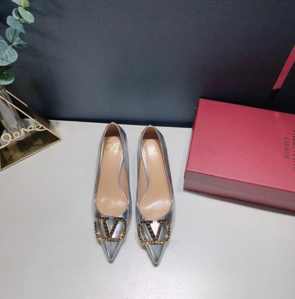 New Arrival Shoes V3001