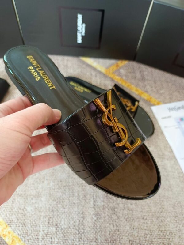 New Arrival Shoes Y3009
