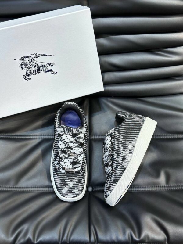 New Arrival Shoes B3064