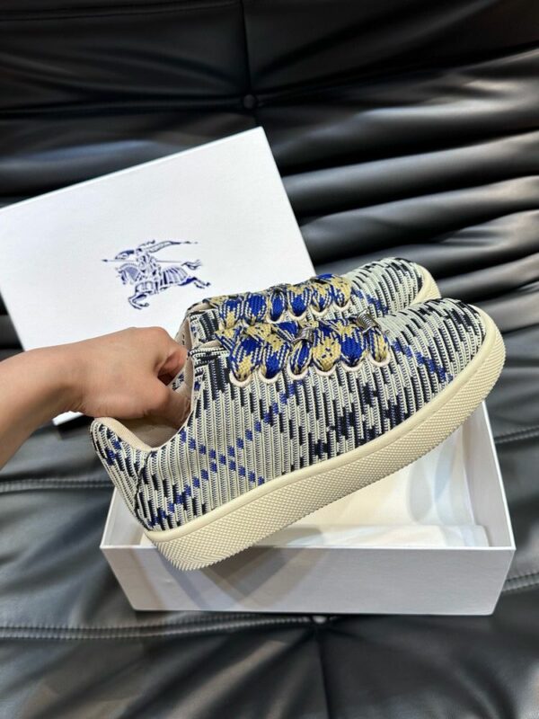New Arrival Shoes B3064