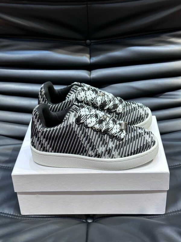 New Arrival Shoes B3064
