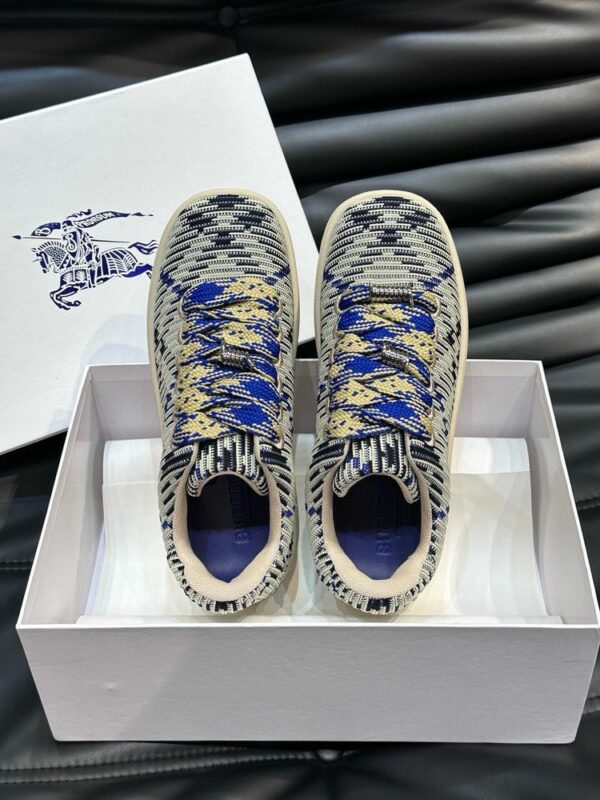 New Arrival Shoes B3064