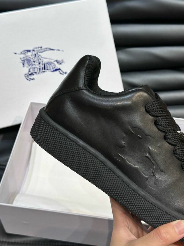 New Arrival Shoes B3063