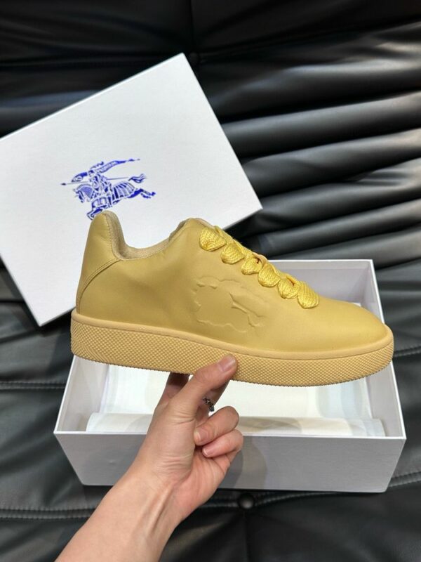 New Arrival Shoes B3063