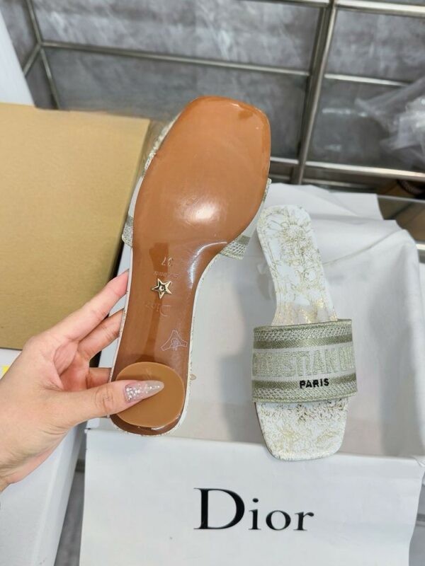 New Arrival Shoes D3148