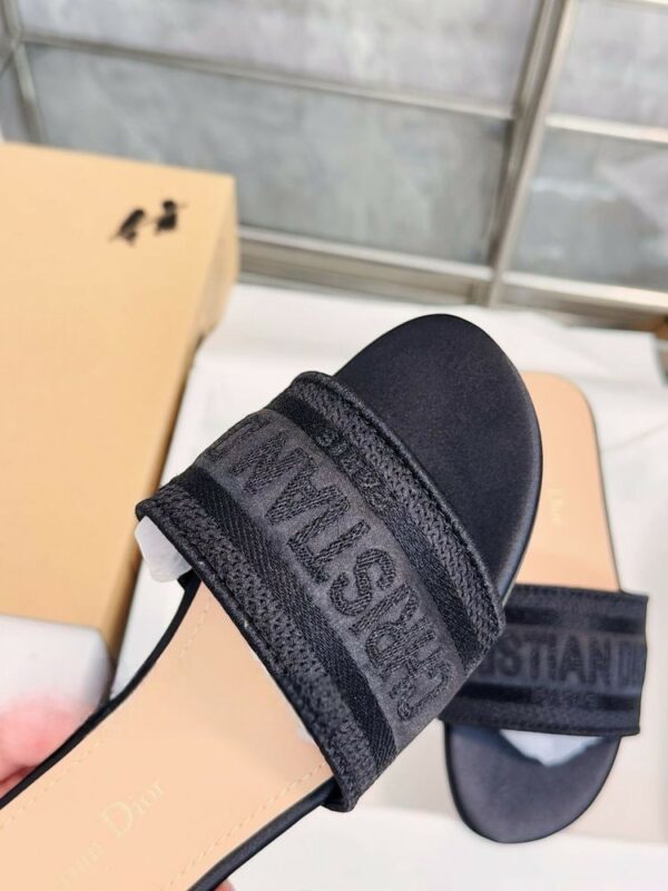 New Arrival Shoes D3143