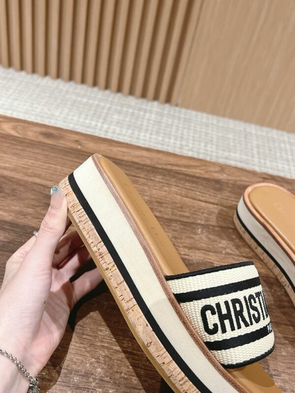 New Arrival Shoes D3163