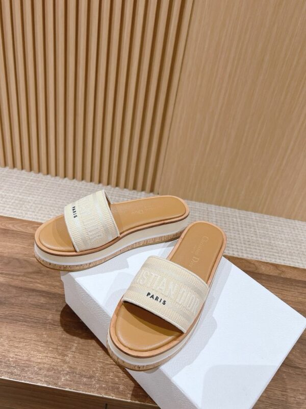 New Arrival Shoes D3163