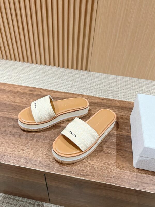 New Arrival Shoes D3163