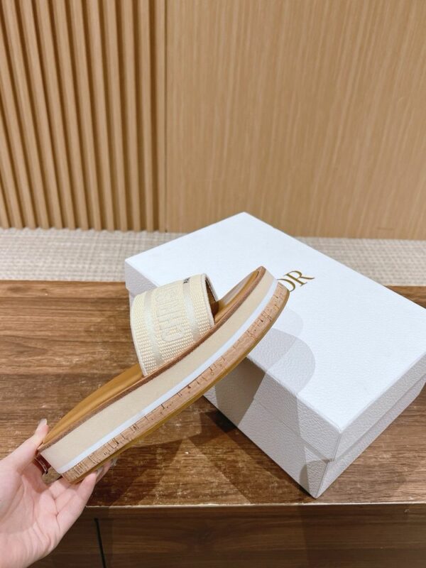 New Arrival Shoes D3163