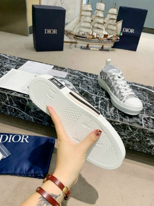 New Arrival Shoes D3155.1