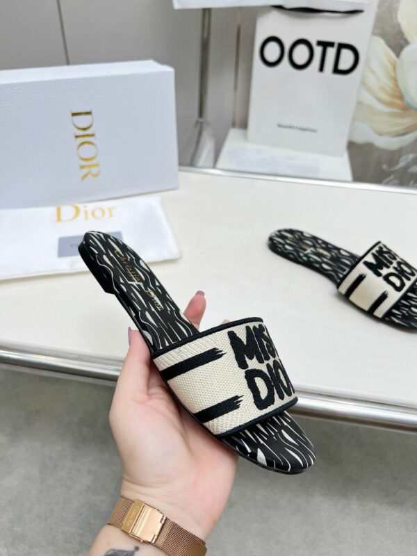 New Arrival Shoes D3152.2