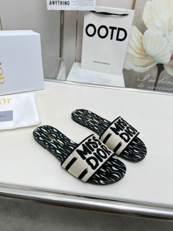 New Arrival Shoes D3152.2