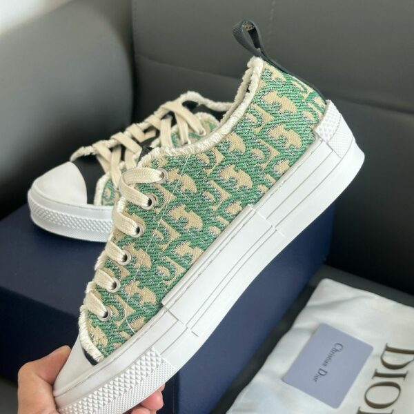 New Arrival Shoes D3142