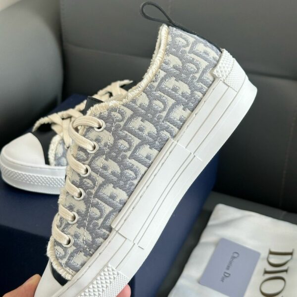 New Arrival Shoes D3142