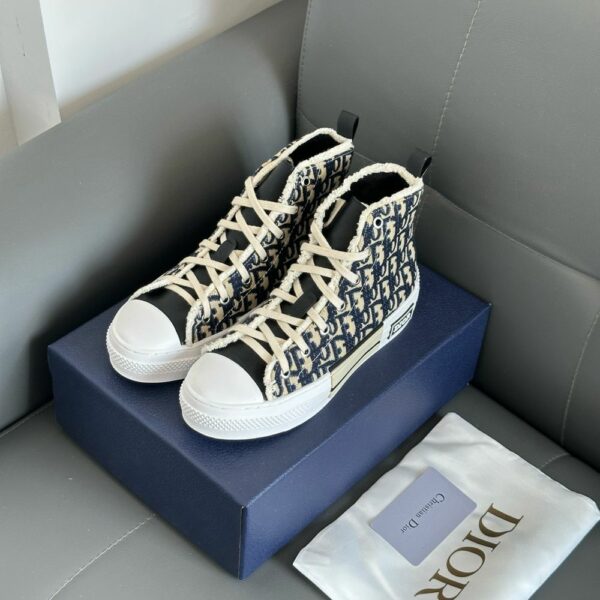 New Arrival Shoes D3141