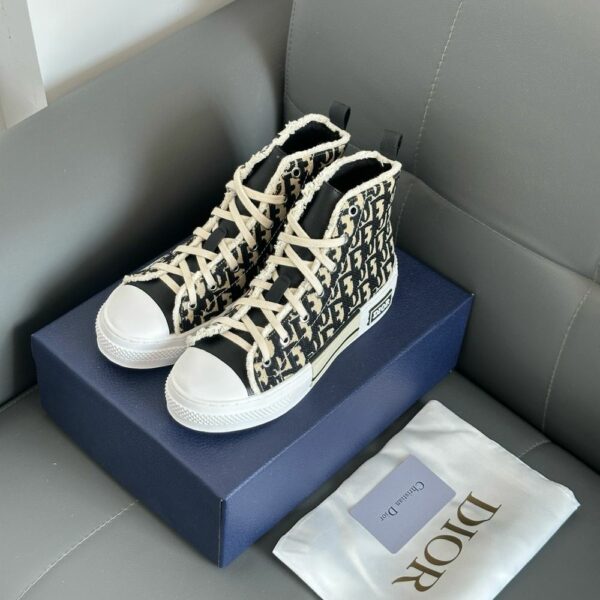New Arrival Shoes D3141