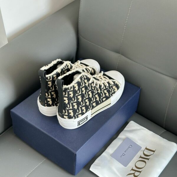 New Arrival Shoes D3141