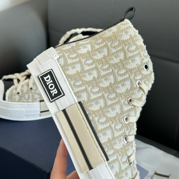 New Arrival Shoes D3141