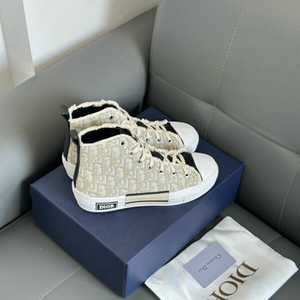 New Arrival Shoes D3141
