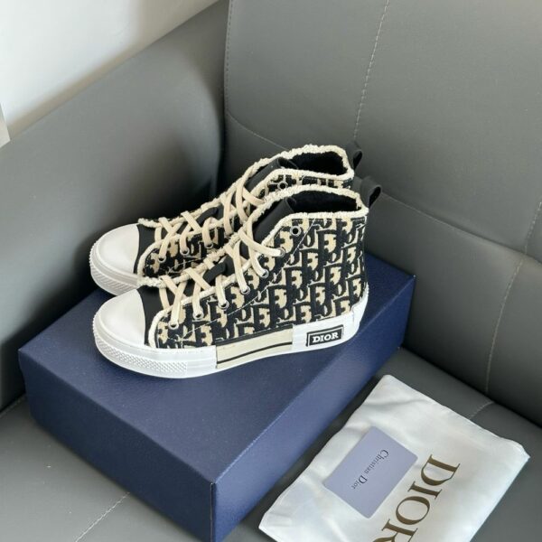 New Arrival Shoes D3141