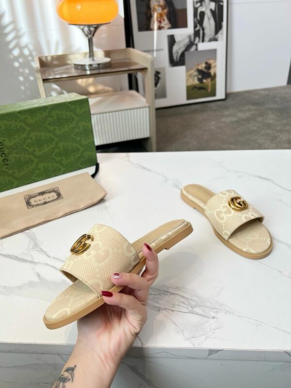 New Arrival Shoes G3385