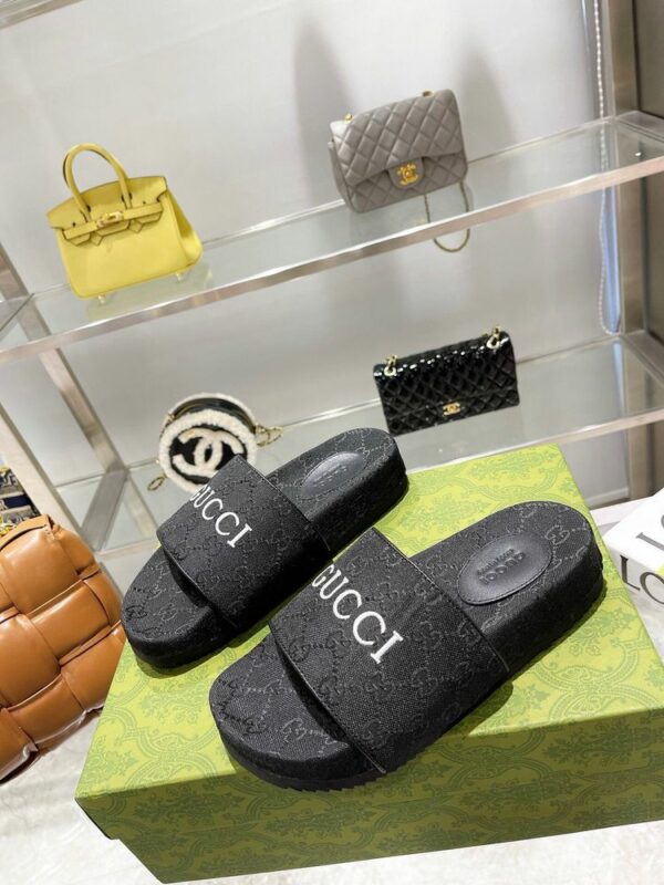 New Arrival Shoes G3381