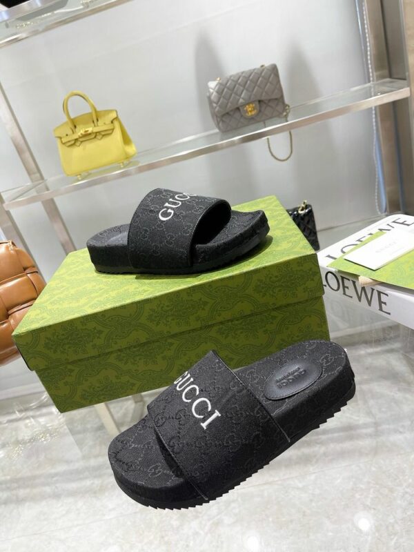 New Arrival Shoes G3381