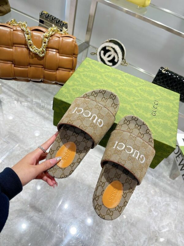 New Arrival Shoes G3381