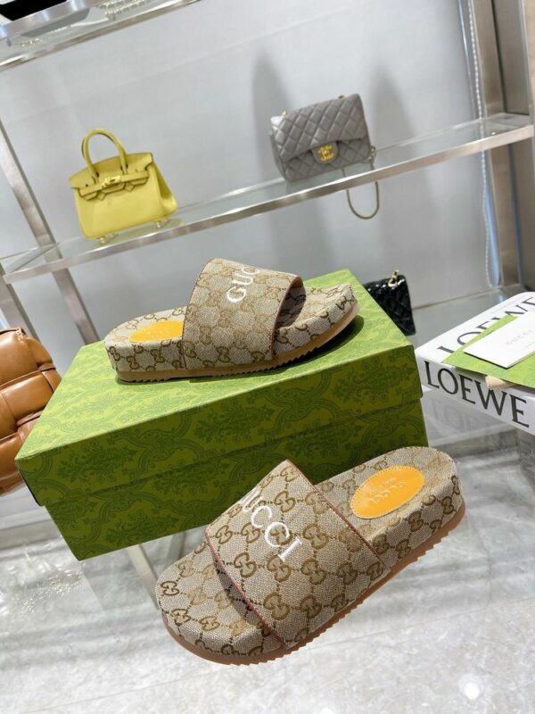 New Arrival Shoes G3381