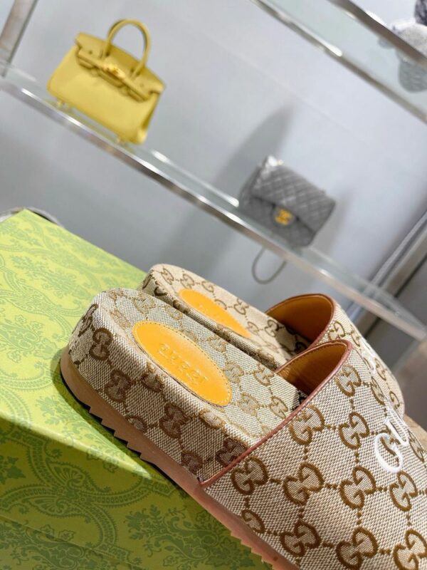 New Arrival Shoes G3381