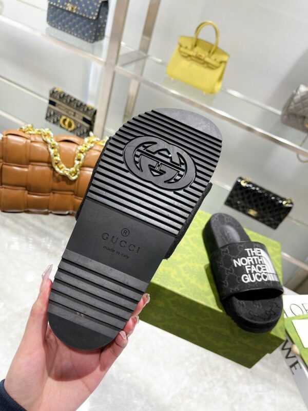 New Arrival Shoes G3379