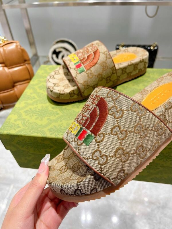 New Arrival Shoes G3379