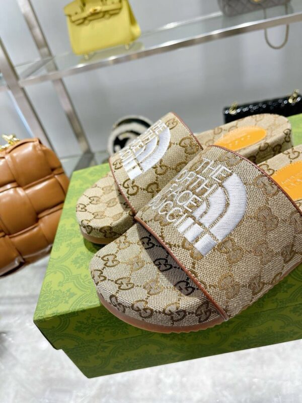 New Arrival Shoes G3379