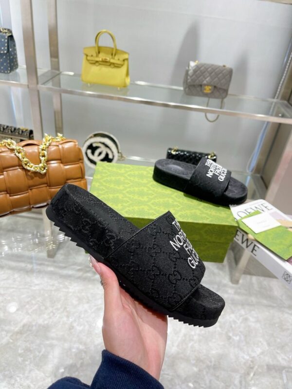 New Arrival Shoes G3379
