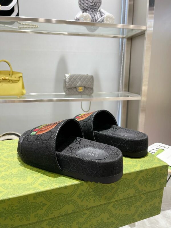 New Arrival Shoes G3379