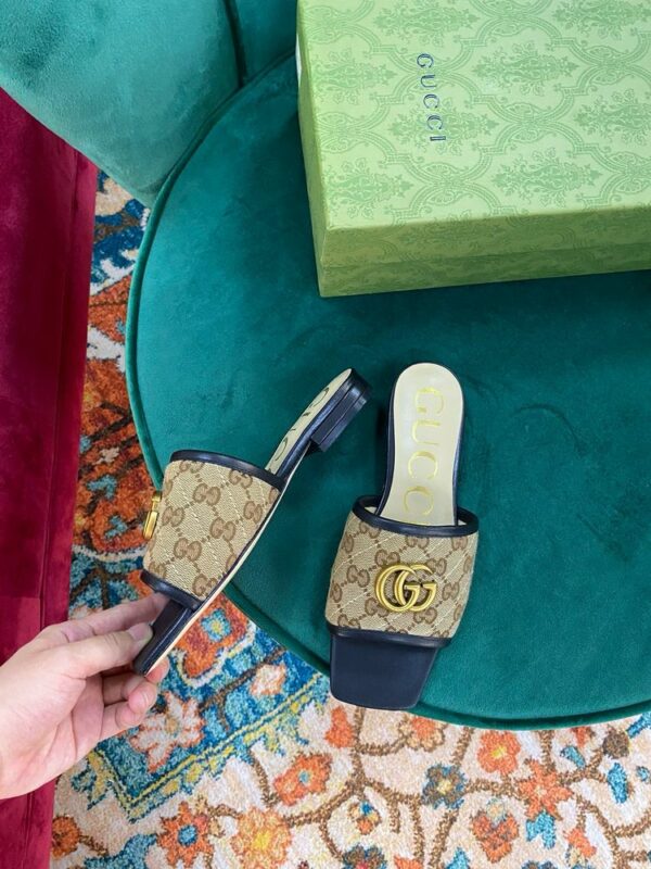 New Arrival Shoes G3371