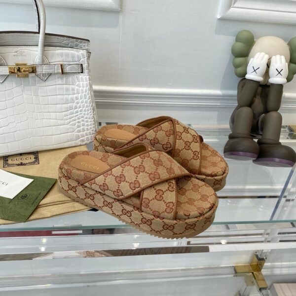 New Arrival Shoes G3367.1